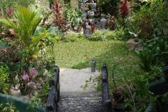 @Die-MSdchen-haben-mit-viel-Liebe-den-Garten-gestaltet.011